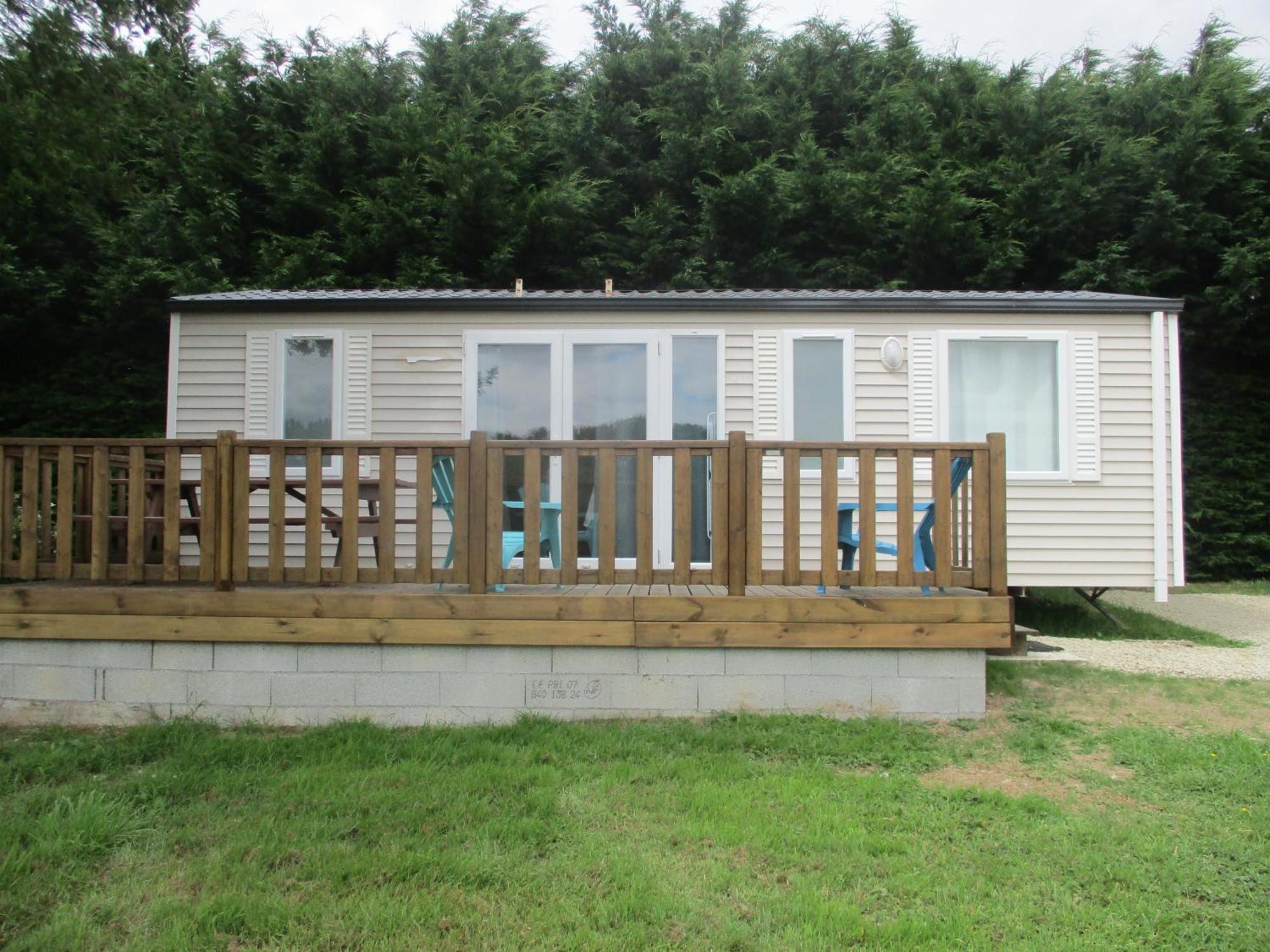 Les Mobile Home De Kerroyal Garlan Eksteriør bilde