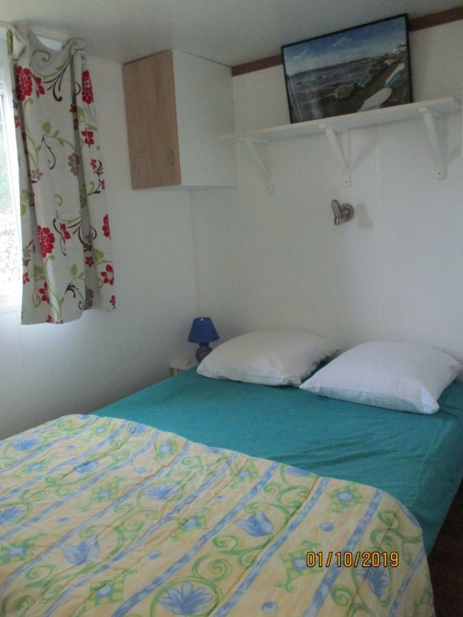 Les Mobile Home De Kerroyal Garlan Eksteriør bilde