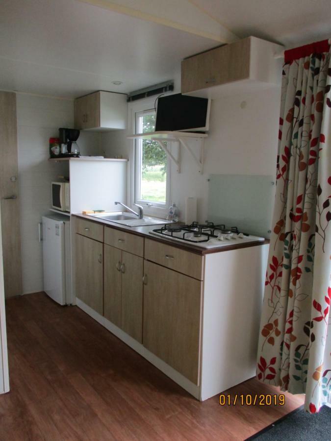 Les Mobile Home De Kerroyal Garlan Eksteriør bilde