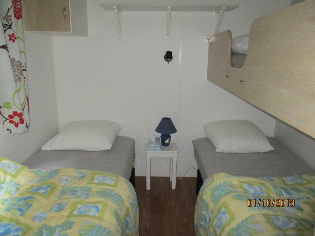Les Mobile Home De Kerroyal Garlan Eksteriør bilde