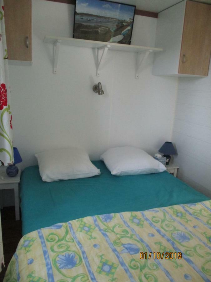 Les Mobile Home De Kerroyal Garlan Eksteriør bilde